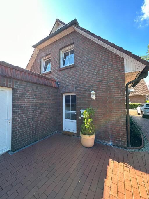 Ruhige, Kleine Ferienwohnung Schortens Dış mekan fotoğraf